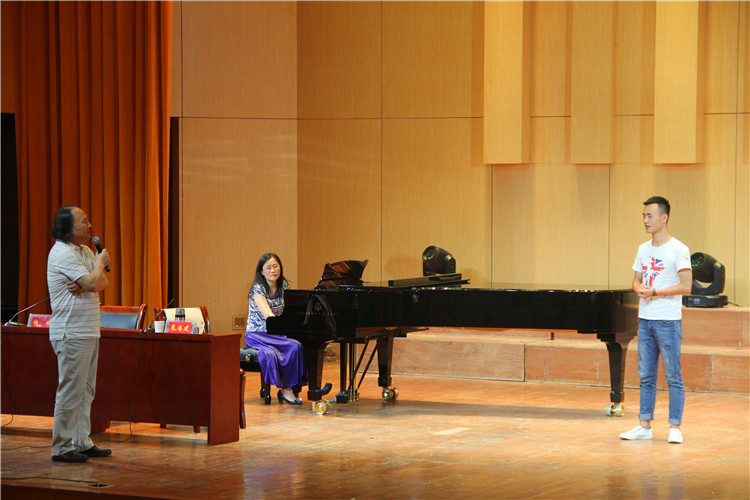 2016060208584423.jpg 解放军艺术公司晁浩建教授应邀来公司讲学