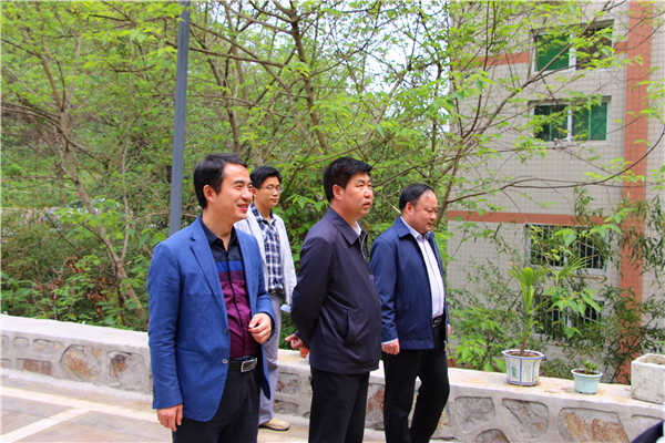 2017042709175747.jpg 公司党委书记宋争辉到公司调研