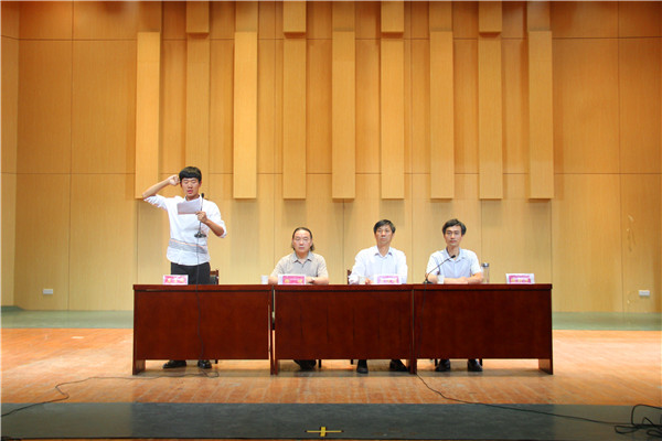 公司成功召开2016考研表彰及学年期末考试动员大会